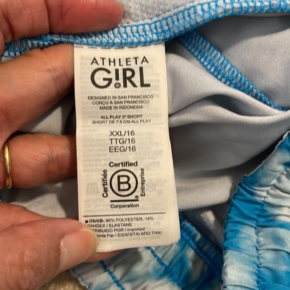 Athleta Girl All Play 3" Short Blue Tie Dye Workout Gym Athleisure 2022-XXL - Picture 8 of 9